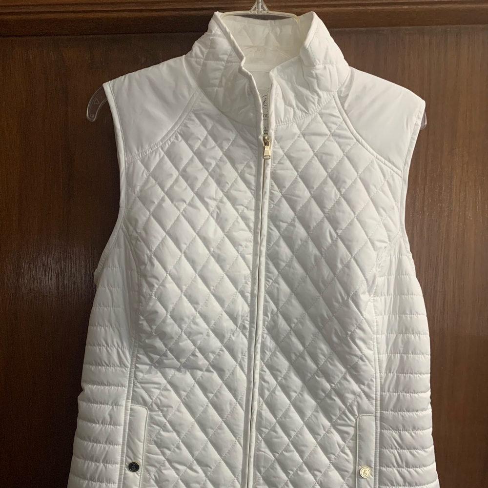 Fairway & Greene White Quilted Puffer Vest